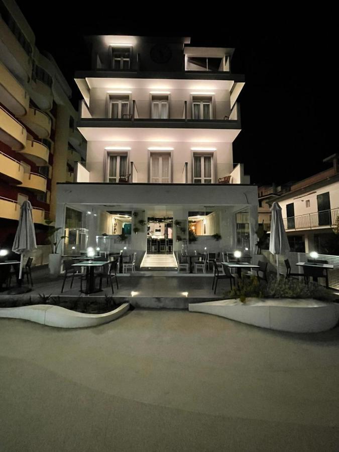 Hotel Brienz Μπελάρια-Ιτζέα Μαρίνα Εξωτερικό φωτογραφία