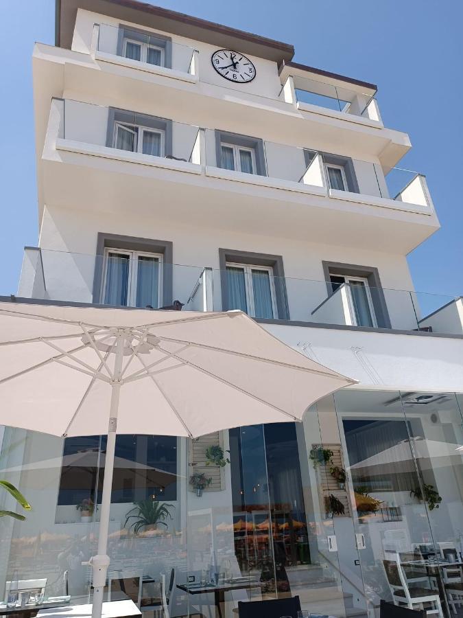 Hotel Brienz Μπελάρια-Ιτζέα Μαρίνα Εξωτερικό φωτογραφία